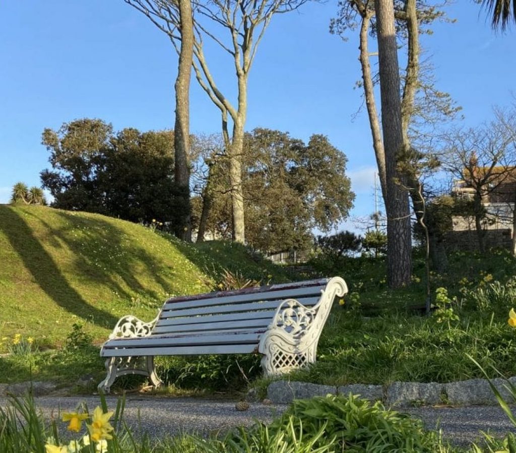 step into spring-min